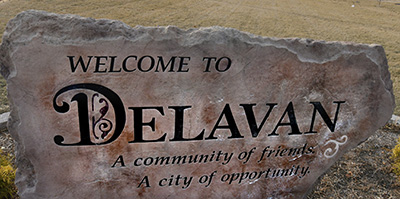 Welcome to Delavan sign