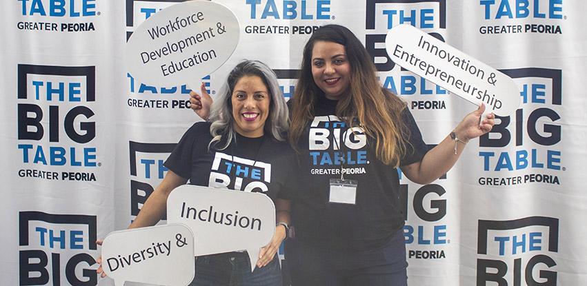 Yeni Rodriguez, co-owner of Palarte Mexican Ice Cream, with Frausto at The Big Table: Greater Peoria, October 2019.