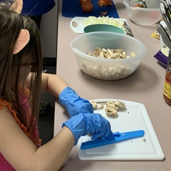 Participants in a cooking class at the Tazewell County Health Department