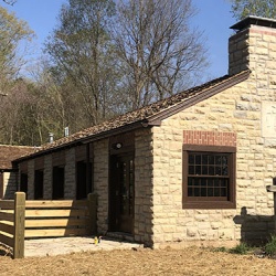 Thunderbird Lodge at Washington State Park