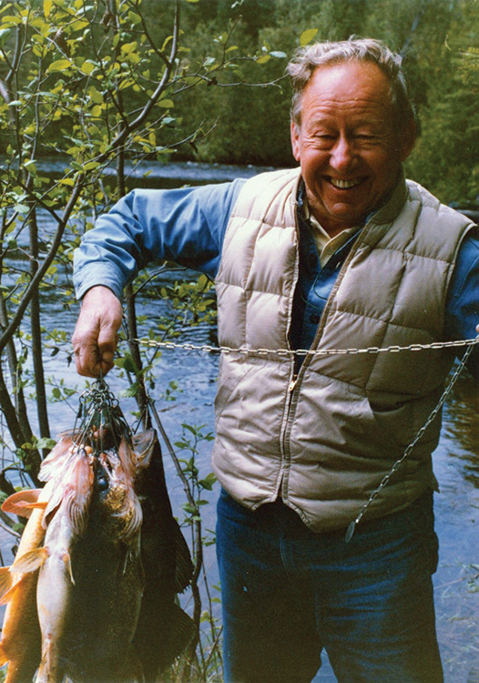 In addition to his generous philanthropic activities and decades-long career at Caterpillar Inc., Bob Gilmore was an avid outdoorsman.