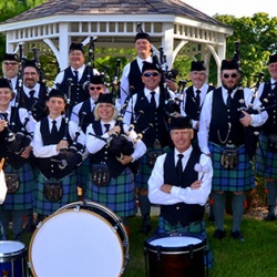 Celtic Cross Pipes and Drums at the Morton Pumpkin Festival Parade, 2018