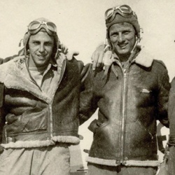 Leonard Crandell, second from right, and fellow cadets in flight school, 1943