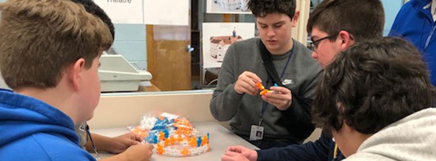 Libraries Support STEM Education | PeoriaMagazines.com